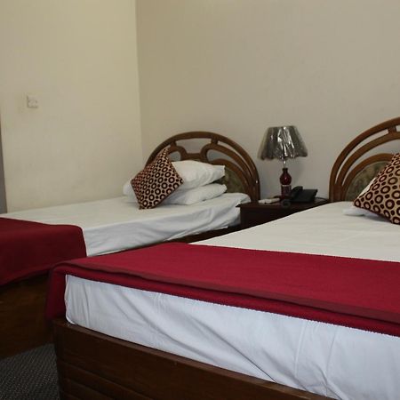 Hotel Uttara 다카 외부 사진