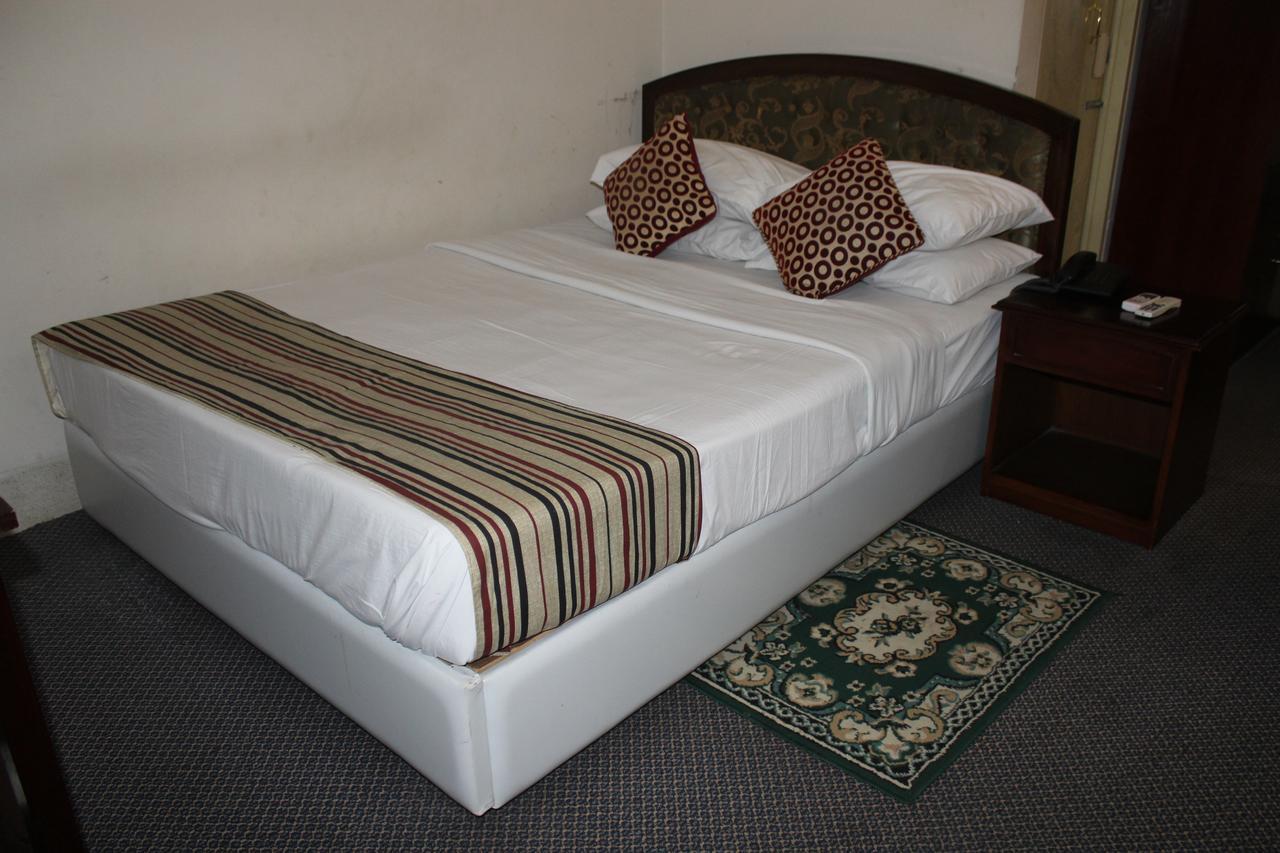 Hotel Uttara 다카 외부 사진
