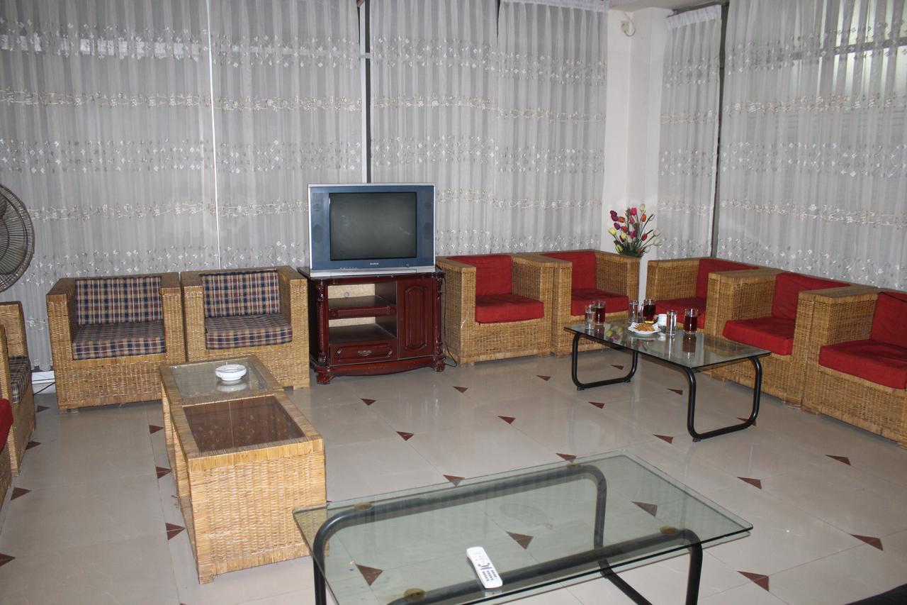 Hotel Uttara 다카 외부 사진